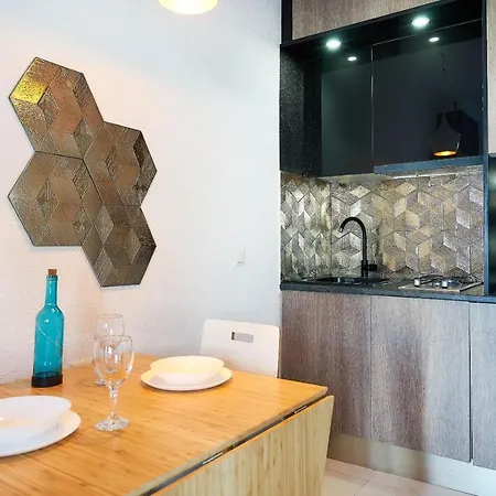 Espanhouse Magani Apartment
